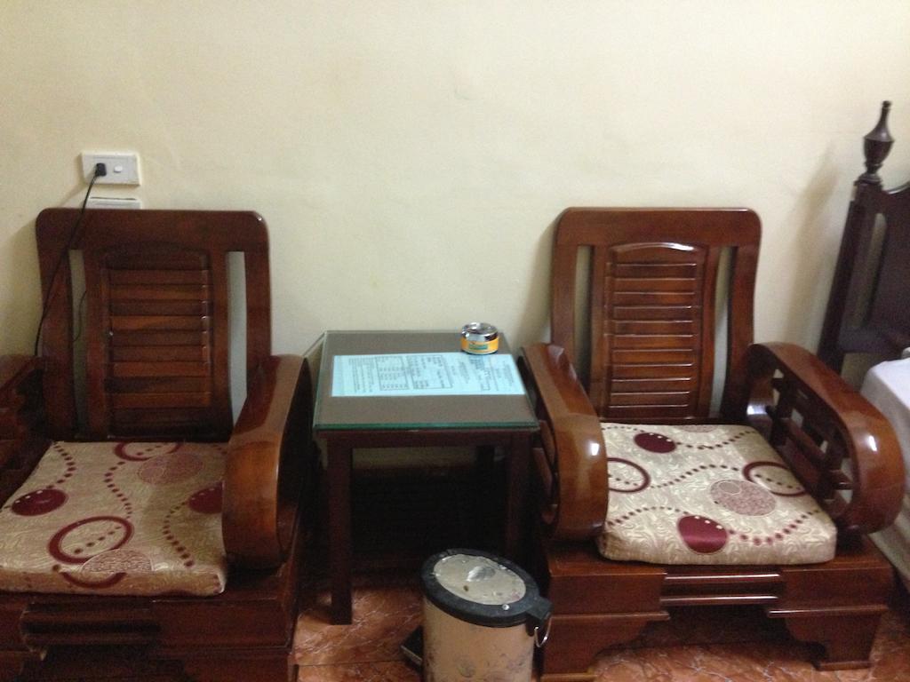 Hoàng gia hotel Hanoï Extérieur photo