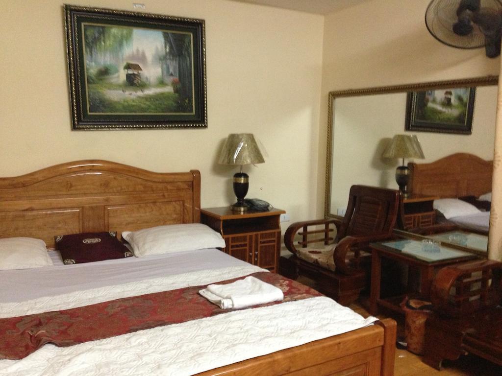 Hoàng gia hotel Hanoï Extérieur photo