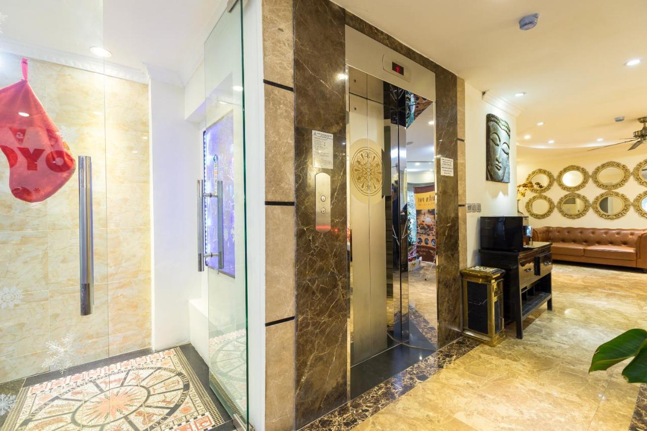 Hoàng gia hotel Hanoï Extérieur photo